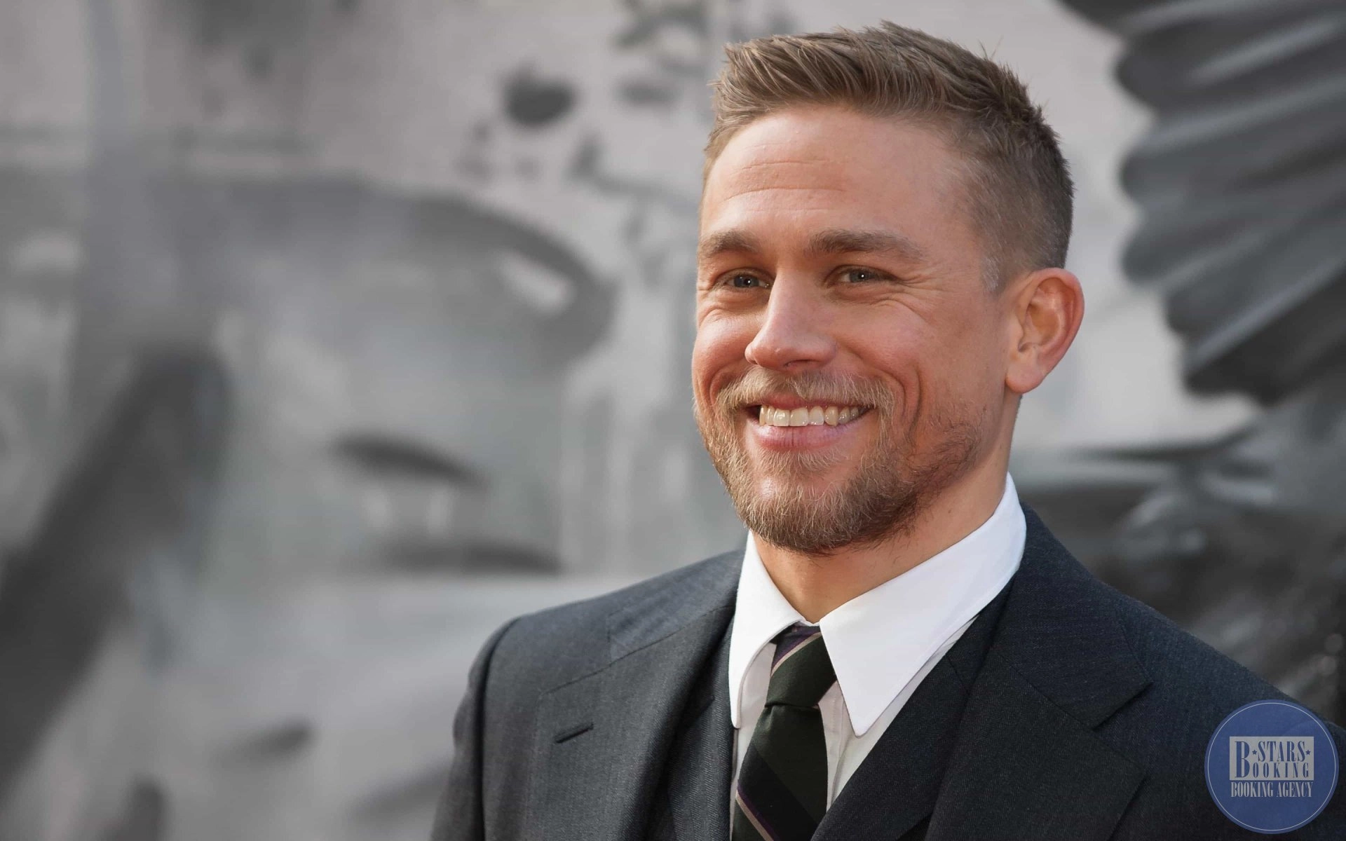 Charlie Hunnam Koncertnoe Agentstvo Booking Stars Ltd Buking Artistov Rajder Kontakty Cena Vystupleniya